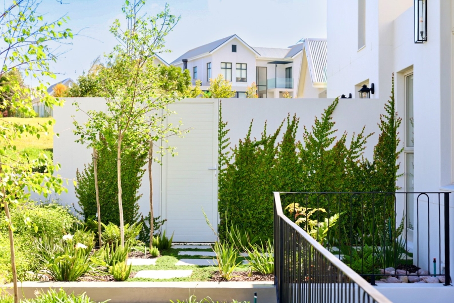 To Let 3 Bedroom Property for Rent in Kingswood Golf Estate Western Cape